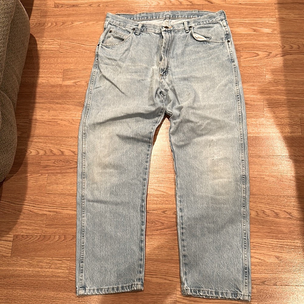 Men’s Wrangler Jeans - Light Wash - 38x30